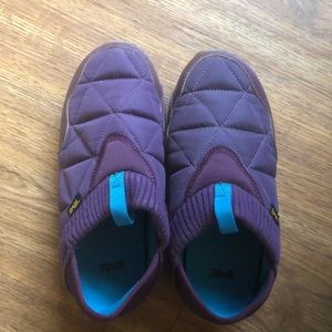 Teva ember Mocs